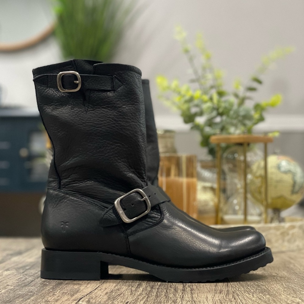 Frye Veronica Short Slouchy Leather Boots